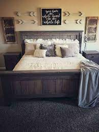 36 Modern Farmhouse Bedroom Ideas Gladecor Com Rustic Master Bedroom Decor Modern Rustic Master Bedroom Rustic Master Bedroom
