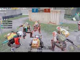 Pubg Mobile Tik Tok Funny Moments Dance Emotes Meet Ups Girl Gaming Youtube Funny Moments Funny Gif Funny