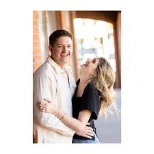 Fall of 2022 was so full of wonderful moments. I will be posting pics from  a few sessions over the next couple days. First, an engagement session with  Cate and Chris in