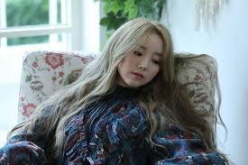 Lovelyz | 2 mvs | kei (hangul: Lovelyz S Kei Talks About Making Solo Debut Thoughts About Rocket Punch Support From Members And More Soompi