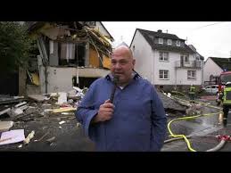 Video messaging for teams vimeo create: Arzbach Haus Bei Explosion Zerstort Youtube