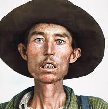 I have a 2003 Monaco lapalma WDD with a 8.1l workhores.The front amber and  side markers light quit working. I have checked all the fuses that are all  good and even went