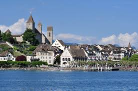 Recorded august 12, 2011:rapperswil is a small town on the east side of lake zurich. Rapperswil Jona Suiza Switzerland Tourism Switzerland Travel Travel