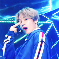 Pin By Saumya Gummadi On Bts Taehyung Bts Taehyung Bts Boys Discover images and videos about bts gif from all over the world on we heart it. pinterest
