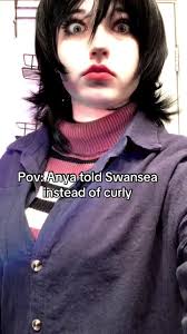 Edit) the amount of people who can’t understand a joke is baffling the  point of the video isn’t that she didn’t tell him it’s that if she told him  first instead of curly,#anyacosplay ...