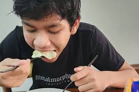 David Ozora Bisa Makan Sendiri, Netizen Ngaku Ikut Senang: Liat Begini Aja  Udah…