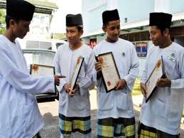 Sekolah menengah kebangsaan agama johor bahru (smkajb) atau nama ringkasnya smka johor bahru adalah salah sebuah sekolah menengah kebangsaan agama di malaysia. Sekolah Agama Kerajaan Johor Pertubuhan Mahasiswa Johor