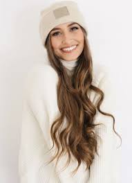 William rast is an american clothing line founded by justin timberlake and trace ayala. Pin By Zoe On Kristin Johns Style And Makeup In 2021 Knit Beanie Cozy Knits Style
