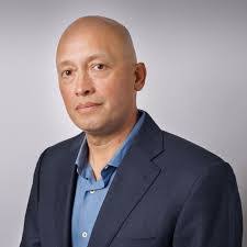 Antonio Arciniega's Instagram, Twitter & Facebook