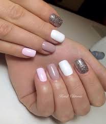 If you want the shine of gel nails by applying a nail polish you can try these nails. Cute Colors For Shellac Nails Shellac Nail Colors Trendy Nails Gel Nails