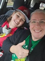 We hit record numbers tonight! So many new faces so many old faces so many  returning faces and so many faces we missed due to regulars being away! But  we still hit