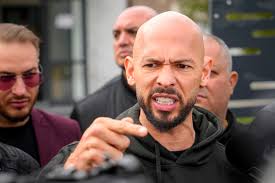 Ex-vriendin klaagt Andrew Tate aan voor mishandeling