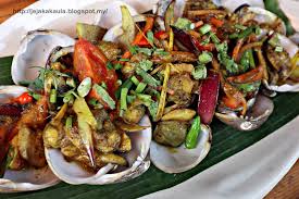Biasa orang panggang jer tapi kali ni saya cuba buat sambal tumis plak. Restoran Johor Riau Pontian Johor Terbaik Jejakakaula