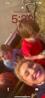 Support for single moms in Dallas