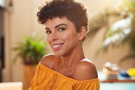 These are not pure curly hair but can, of course, be considered a close relative of curly hair. 20 Natural Hairstyles For Short Hair