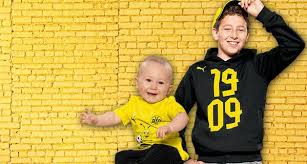 Borussia dortmund has a large and diverse community of fans, which continues to grow steadily. Borussia Dortmund On Twitter Kids And Baby Fashion Black Yellow Style For The Young Fans Http T Co Fywzeqocld Http T Co Aqrwdlpdmi