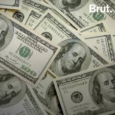 Le principe d'échelle de valeur qui la définit est le même que celui des monnaies courantes que nous utilisons au quotidien. C Est Quoi Une Cryptomonnaie Brut