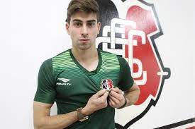 Born in são paulo, luan peres began his career on portuguesa, being promoted to the main squad in july 2013. Luan Peres Petroni Alchetron The Free Social Encyclopedia