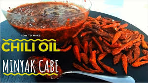 Resep Chili Oil Cara Membuat Minyak Cabe How To Make Easy Simple Chi Chili Oil Easy Chili Food Processor Recipes