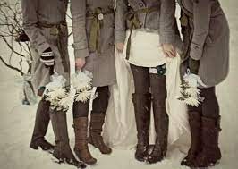 42 Lovely Ideas For A Cold Weather Wedding Fall Wedding Outfits Wedding Attire Guest Outside Winter Wedding
