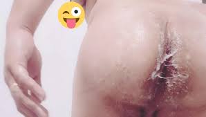 Gordinho Dedilhando O Cuzinho Cheio De Porra: Brazilian Gay Cum Tribute Porn