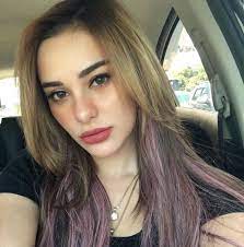 Jump to navigation jump to search. Kenalan Dengan Selebgram Cantik Nora Alexandra Philip