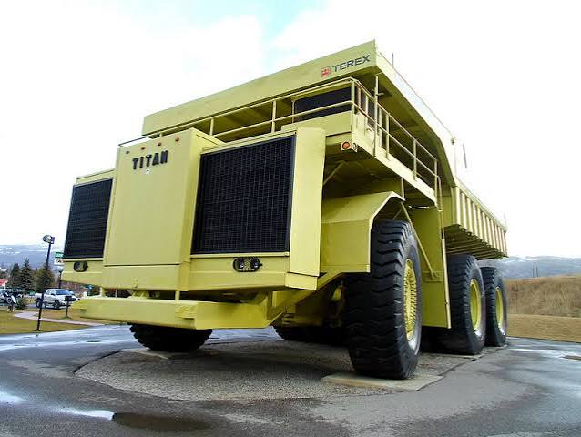 Terex 33-19 Off-Highway Truck