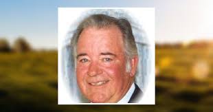 Dwight Mills's Instagram, Twitter & Facebook