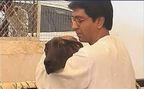 Raj thackeray is the son of shrikant thackeray, younger brother of bal thackeray. Raj Thackeray S Wife Gets 65 Stitches After Pet Dog Bites Her India News