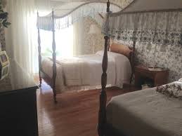 Metro Detroit Craigslist Posting Stickley Kindel Ethan Allen Traditional Canopy Bed Dresser Stand Set Traditional Canopy Beds Canopy Bed Kindel