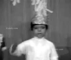 Enjoy the videos and music you love, upload original content, and share it all with friends, family, and the world on youtube. Ù…Ù† Ø°Ø§ÙƒØ±Ø© Ù…Ø­Ù…Ø¯ Ø¹Ø¨Ø¯Ù‡ Ø§Ù„Ø¬Ù…Ù‡ÙˆØ± ØºØ§Ø¯Ø± Ø§Ù„Ù…Ø³Ø±Ø­ ÙÙŠ Ø£ÙˆÙ„ Ø­ÙÙ„Ø§ØªÙ‡ ØµÙˆØ±