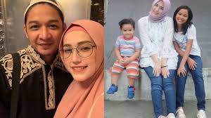 Efek Kangen Suami Yang Terpisah Karena Corona Adelia Lakukan Ini Pasha Ungu Pun Bilang Sayang Tribunnews Com Mobile