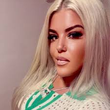 She's not running from the killer… she is the plot twist 😏🎬  #happyHalloween #2025