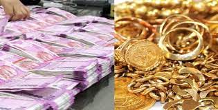 500 கோடி பணம், நகை மோசடி; அமைச்சருடன் எடுத்துக்கொண்ட செல்பி தான் காரணமா? -  Tamil Spark