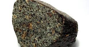 And the olivine crystals may have discolored on the outside or fallen out from. Meteorite Identification How To Identify Meteorites In 7 Steps