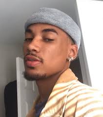 Ebony Guy's Instagram, Twitter & Facebook