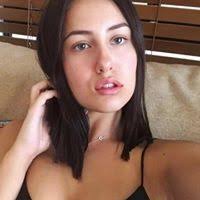 Claudia Toth (claudiatoth98)