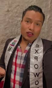 Muchas gracias al Mister...