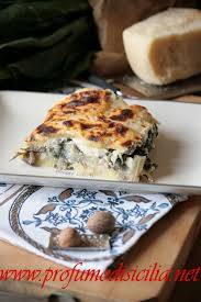 L'omelette al forno è una ricetta facile e veloce da preparare, perfetta per un pasto veloce o da gustare con gli amici. Terrina Di Patate E Coste Con Besciamella Profumo Di Sicilia