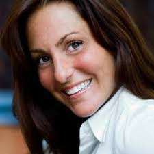 Diane Braden's Instagram, Twitter & Facebook