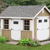 Is wood or vinyl shed better?