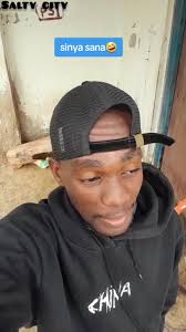 Sinyaa Thaa: A Hilarious Emoji Experience