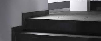 Es gibt zahlreiche möglichkeiten und verschiedene. Treppenfliesen Fliesen Treppe Stufenplatten Treppenplatten Treppe Fliesen Berlin Potsdam Brandenburg