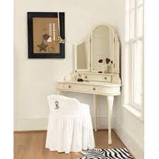 A Kapple A Day Bedroom Plan Update Corner Vanity Table Corner Makeup Vanity Corner Vanity