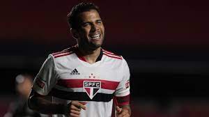 Daniel alves is a portuguese rower. Dani Alves Talks About Debt Says He Cannot Devalue Himself And Talks About Mission Accomplished In The Club