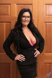 Sammy Brooks - Free nude pics, galleries & more at Babepedia