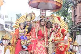 भव्य कलश एवं शोभायात्रा के साथ स्वामी रामभद्राचार्य जी की श्रीराम कथा  प्रारंभ – Dainik yashonnati