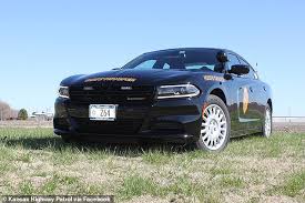 Then he ordered her to lock her car with a cell phone and purse and signed it and got her to sit at the back of his patrol vehicle without handcuffing her. Hxfoxxbyuxszam