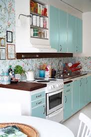 Floral Wallpaper In The Kitchen Kitchen Inspirations Kitchen Wallpaper Home Kitchens