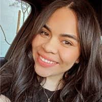 Laura Corona's Instagram, Twitter & Facebook